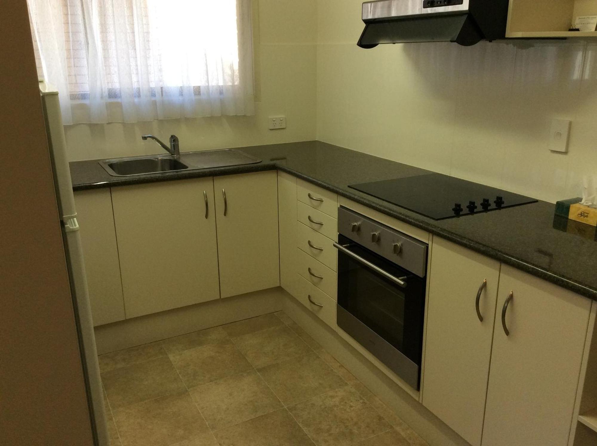 Jacaranda Place Motor Inn Toowoomba Bilik gambar