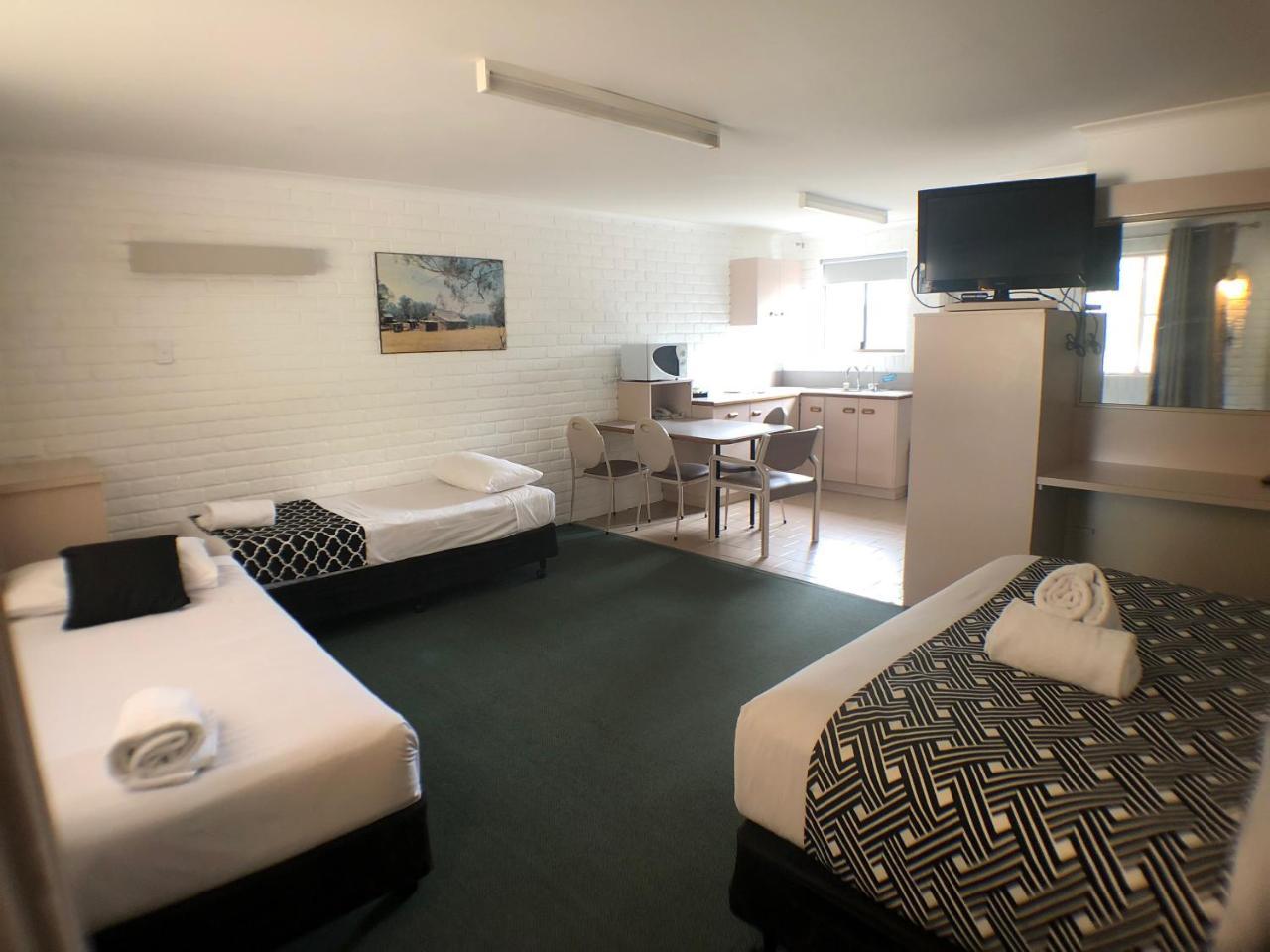 Jacaranda Place Motor Inn Toowoomba Luaran gambar